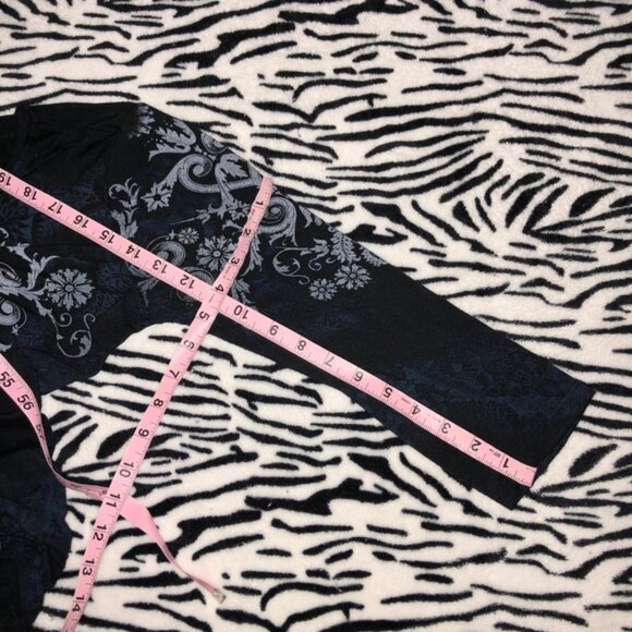 Y2K witchy floral quartersleeve top with rhinestones - Picture 3 of 5